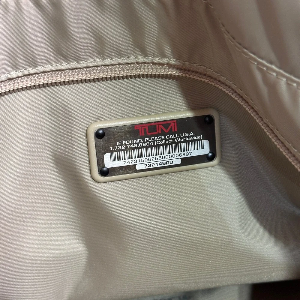 Tumi Shoulder Bag Voyageur Q-Tote Gray Ballistic Nylon Leather Trim Bag 73214BRD